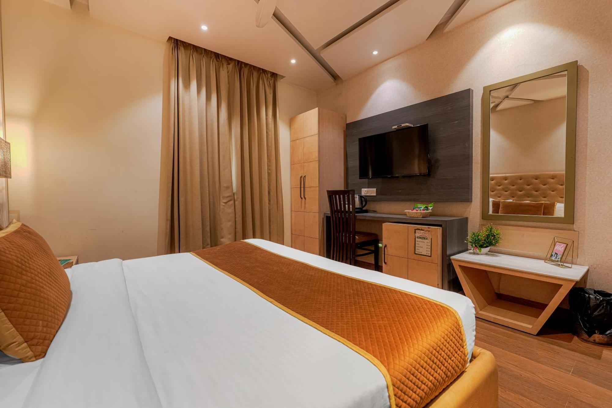 Csjs Inn Hotel 阿姆利则 外观 照片