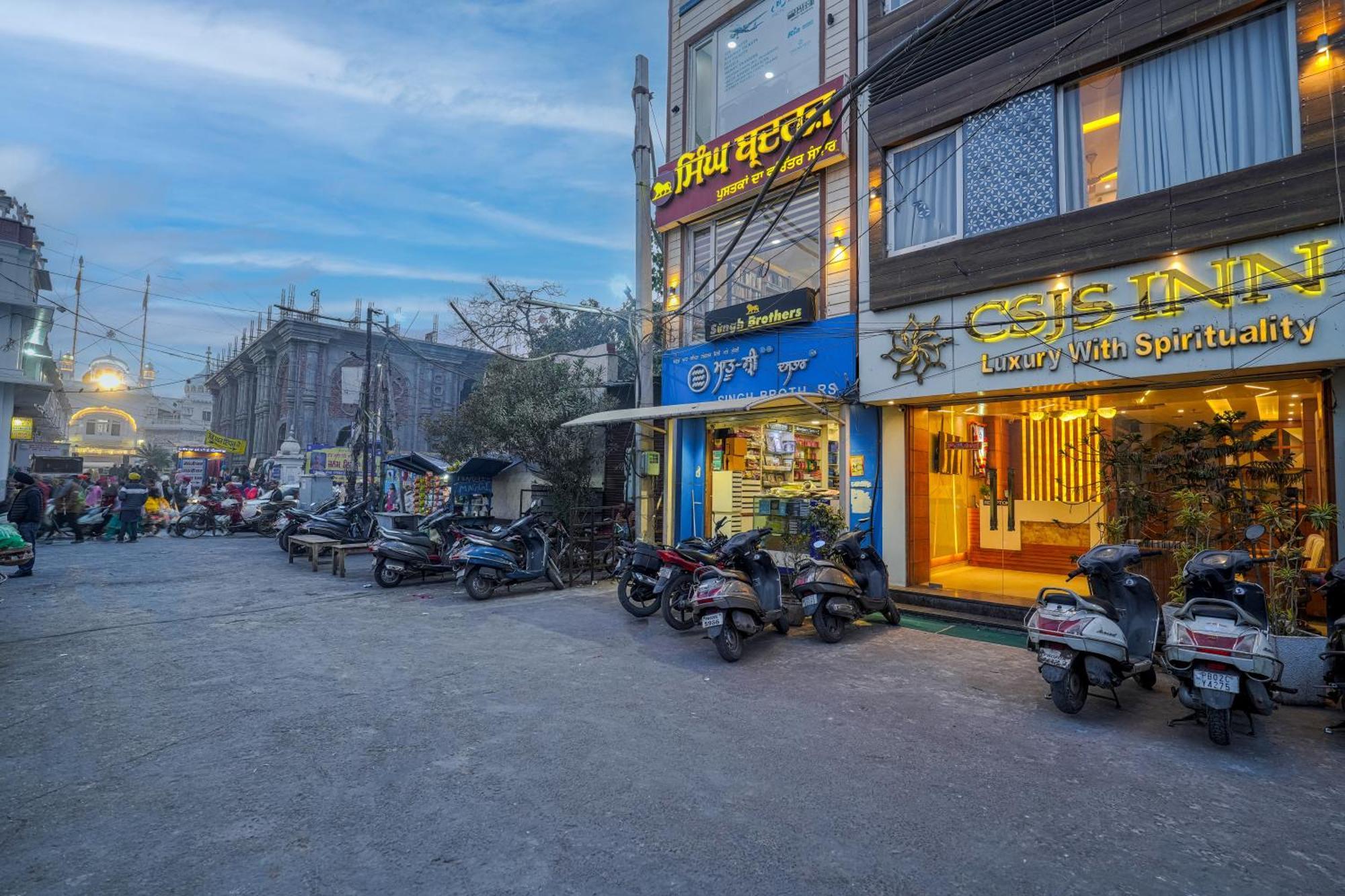 Csjs Inn Hotel 阿姆利则 外观 照片