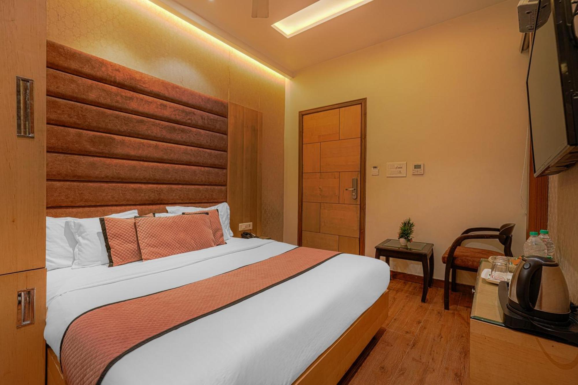 Csjs Inn Hotel 阿姆利则 外观 照片